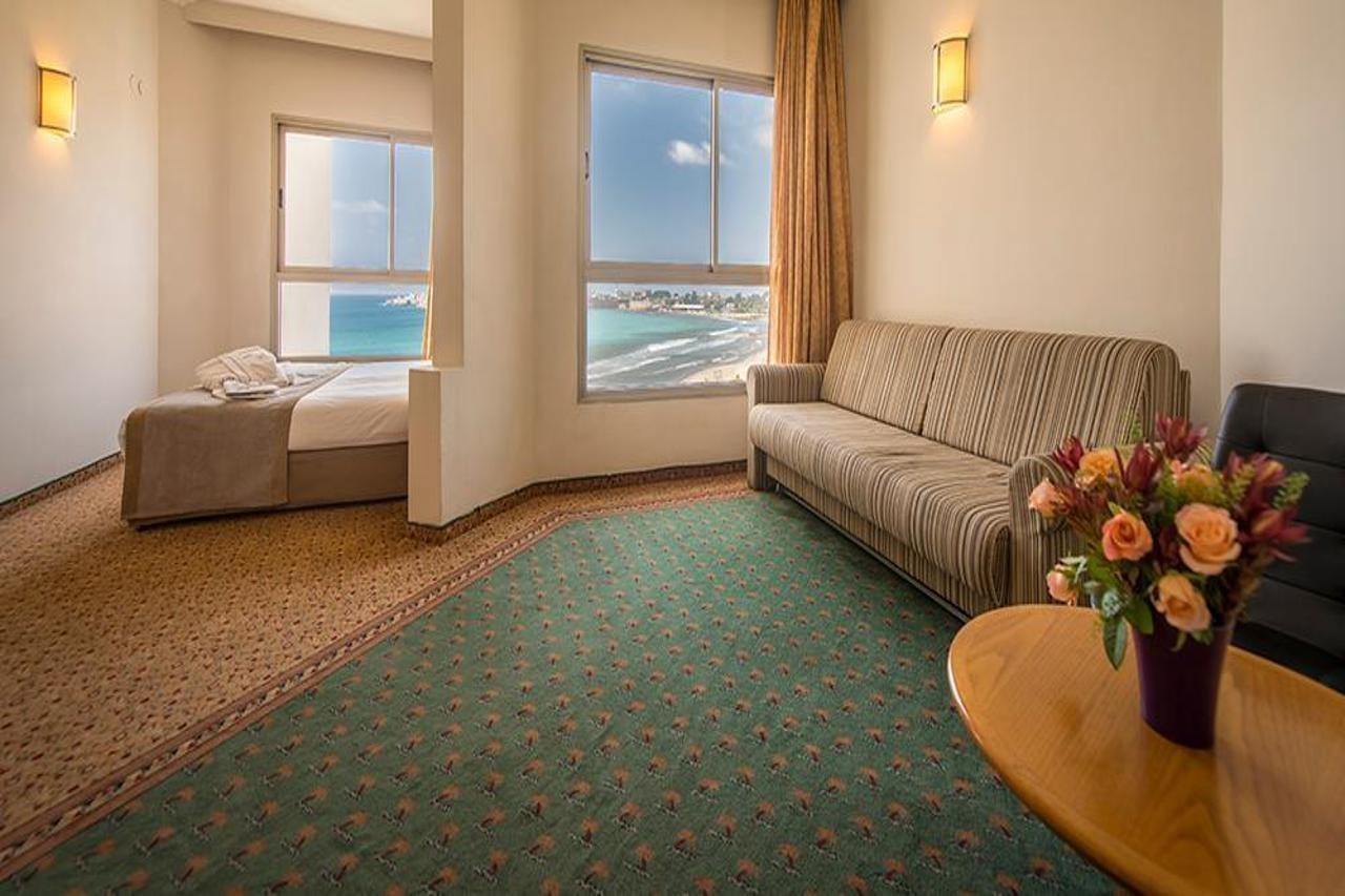 Palm Beach Hotel Acra Exterior foto